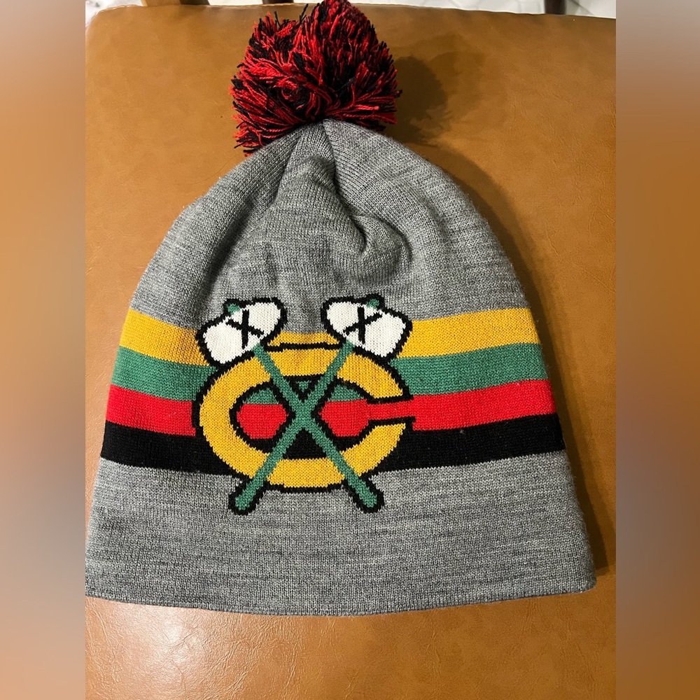 Mitchell & Ness Chicago Blackhawks Beanie Like New
